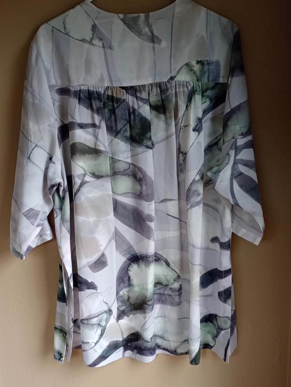 Poetry Water Color Avant Garde Tunic Artistic Button Up Silk Blouse Size 14 - Picture 9 of 11